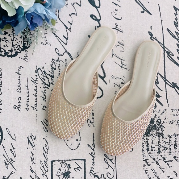 Reformation Melly Flat Mesh Jelly Mule in Fawn Rhinestone Mesh Size 8 / 7.5 - Picture 6 of 16